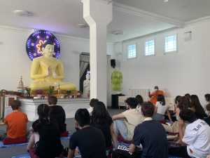 Classi terze Buzzati – Visita al tempio buddhista